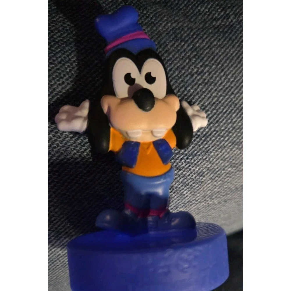 2025 McDonalds Disneyland 70th Anniversary Happy Meal #25 Goofy